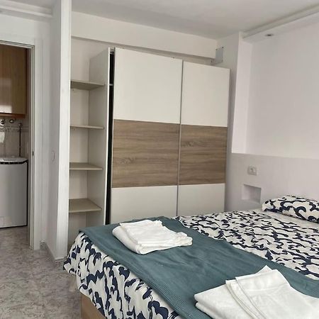 Giovina Living Av Suecia 150M From Beach Los Cristianos  Εξωτερικό φωτογραφία