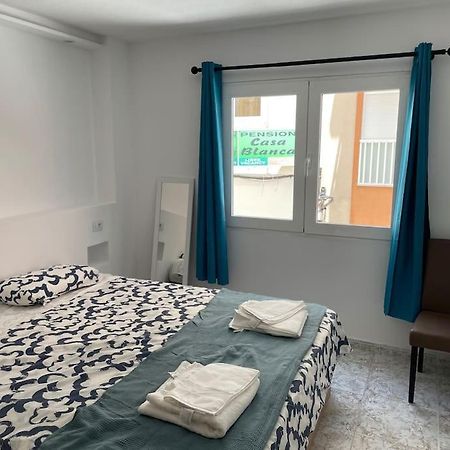 Giovina Living Av Suecia 150M From Beach Los Cristianos  Εξωτερικό φωτογραφία