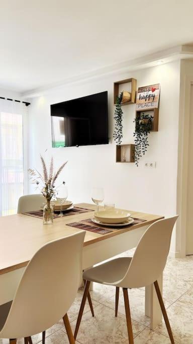 Giovina Living Av Suecia 150M From Beach Los Cristianos  Εξωτερικό φωτογραφία
