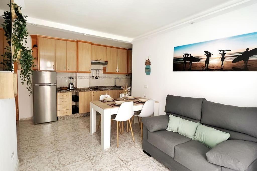 Giovina Living Av Suecia 150M From Beach Los Cristianos  Εξωτερικό φωτογραφία